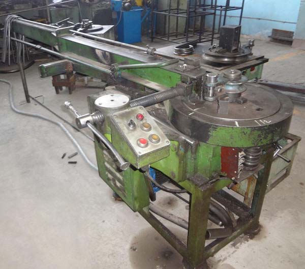 Загальний вигляд трубогиба електромеханического ИВ3428